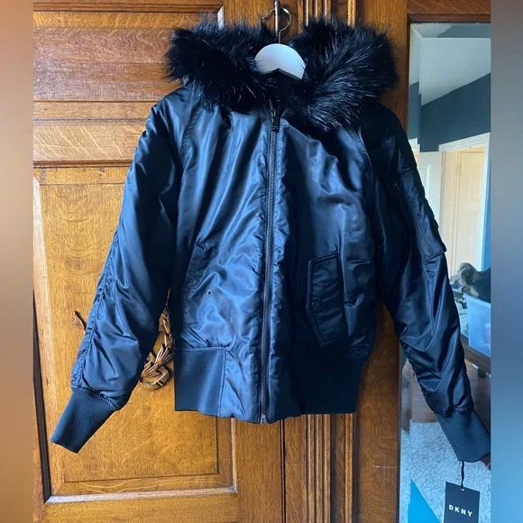 NWT DKNY Black Puffer Coat - Picture 1 of 5